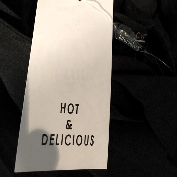 NWT Hot & Delicious Chrissy Crepe Halter Jumpsuit In Small , Medium or Large - Picture 6 of 7